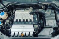 Veškeré náhradní díly VW Passat B6 kombi 2008 AXZ KDF LC9X