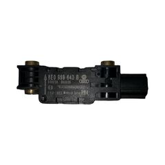 Audi RS4 B7 8E sedan r.v. 2007 řídící jednotka příčného zrychlení 8E0959643B