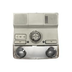 VW Passat B7 kombi r.v. 2012 světýlka stropnice 1K0947133H 1K0947105AT