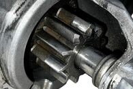 Audi S5 8T Coupe r.v. 2009 startér KWR 10 zubů 072911021D