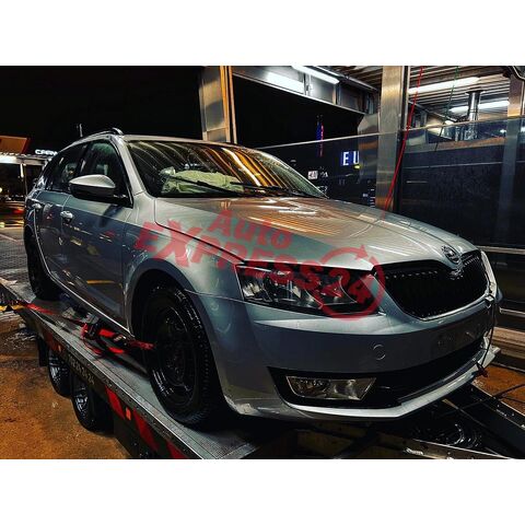 Náhradní díly Škoda Octavia 3 kombi 2013 CLHA MWW LA7W