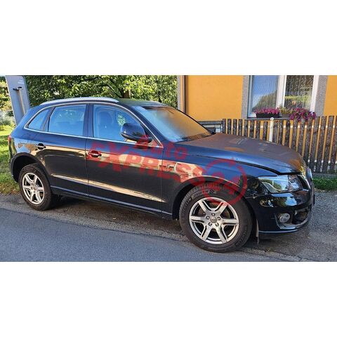 Vůz na náhradní díly Audi Q5 8R 2012 CDNC LSB LZ9Y