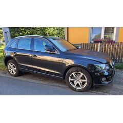 Vůz na náhradní díly Audi Q5 8R 2012 CDNC LSB LZ9Y