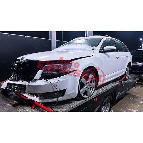 Vůz na náhradní díly Škoda Octavia 3 kombi 2016 CPWA RGN LF9E