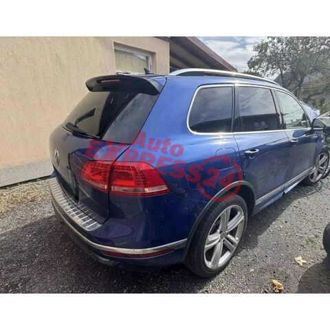 Vůz na náhradní díly VW Touareg 7P R-Line facelift 2016 CVVA PXP LB5K