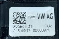 Škoda Superb 3 kombi r.v. 2018 přepínač světel 3V0941431