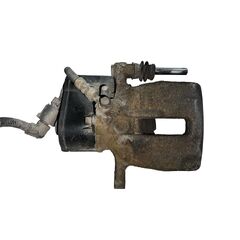 VW Passat B7 kombi r.v. 2013 pravý zadní brzdový třmen