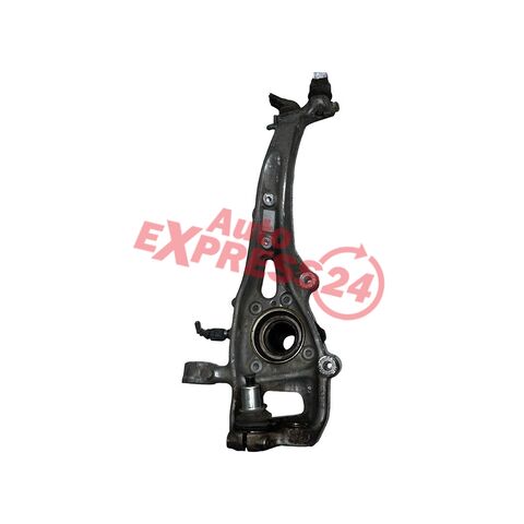 Audi A4 B9 8W S-Line avant r.v. 2017 pravá přední těhlice 8W0407242F