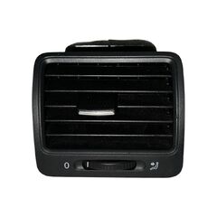 VW Golf 5 hatchback r.v. 2009 levý ofukovač 1K0819703D