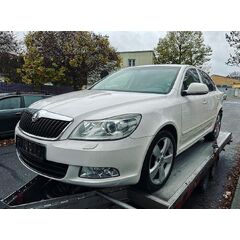 Vůz na díly Škoda Octavia 2 sedan FL 2011 CDAA MUF LF9E