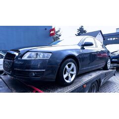 Vůz na náhradní díly Audi A6 4F sedan 2007 AUK GMV LZ7Q