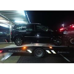 Vůz na náhradní díly VW Touran 1T3 r.v. 2011 CFHC MAY LC9X