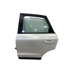 Audi Q3 8U S-Line r.v. 2014 bílá metalíza kód barvy LC9A levé zadní dveře