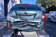 Vůz na náhradní díly Škoda Superb 2 kombi 2013 CFGB PBE LF6Q