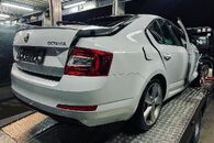 Vůz na náhradní díly Škoda Octavia 3 sedan 2016 CUN RBQ LS9R