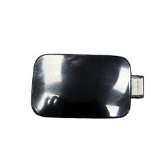 VW Sharan 7N r.v. 2015 černá metalíza kód barvy LC9X víko nádrže 1N0809857A