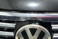 VW Phaeton 3D Long r.v. 2010 černá metalíza kód barvy LR9V kapota