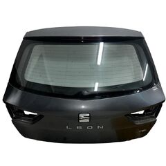 Seat Leon 5F kombi r.v. 2017 tmavě šedá metalíza kód barvy LX7R páté dveře