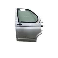 VW Transporter T5 facelift r.v. 2013 skříňový vůz stříbrná metalíza kód barvy LA7W pravé přední dveře