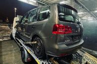 Vůz na náhradní díly VW Touran 1T3 2012 CAYC MFR LD7R