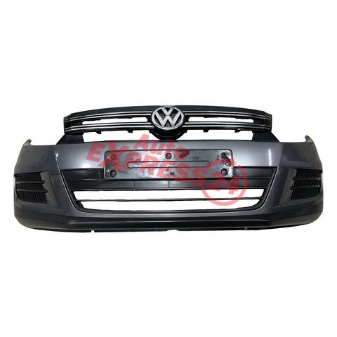 VW Tiguan 5N facelift r.v. 2013 šedá metalíza kód barvy LD7R přední nárazník