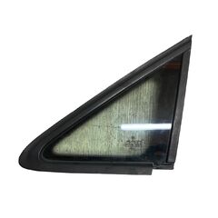 VW Caddy 2 2k r.v. 2008 skříňový vůz levé přední sklo malé