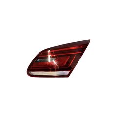 VW Passat CC facelift r.v. 2013 pravé zadní vnitřní světlo 3C8945308P