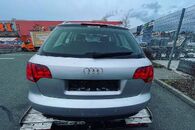 Náhradní díly Audi A4 B7 8E S-Line avant 2007 BPW HCF LY7W