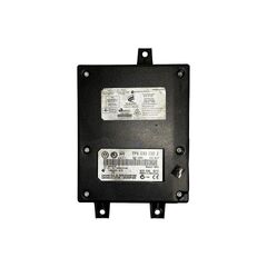 VW Passat B7 kombi r.v. 2013 řídící jednotka bluetooth 7P6035730J