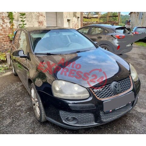 Vůz na náhradní díly VW Golf 5 hatchback 2007 BLS JCR LC9Z