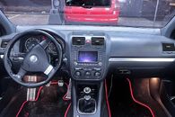 Vůz na náhradní díly VW Golf 5 GTI hatchbach 06 AXX GVT LA7W