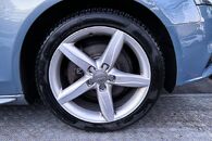 Vůz na náhradní díly Audi A4 B8 8K avant 2009 CALA KWP LX5X