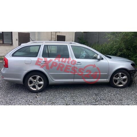 Vůz náhradní díly Škoda Octavia 2 FL kombi 2012 CAYC LUB LA7W