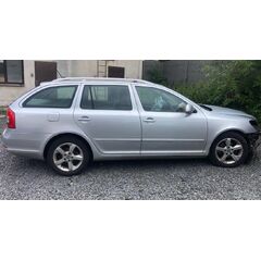 Vůz náhradní díly Škoda Octavia 2 FL kombi 2012 CAYC LUB LA7W