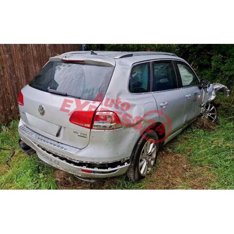 Vůz na náhradní díly VW Touareg 7P FL 2011 CASA MHP LX7W