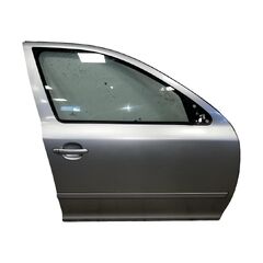 Škoda Octavia 2 facelift kombi r.v. 2013 stříbrná metalíza barva kód barvy LA7W 9156 8E8E pravé přední dveře