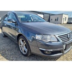 Vůz na náhradní díly VW Passat B6 kombi 2010 CBAB KXU LK7X