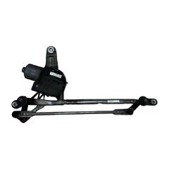 Audi A4 B9 8W S-Line avant r.v. 2017 motorek předních stěračů s táhly 8W1955023A