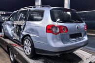 Vůz na náhradní díly VW Passat B6 kombi 2008 BMP KDN LB5M