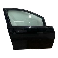 VW Golf 7 kombi r.v. 2014 černá metalíza kód barvy LC9X pravé přední dveře