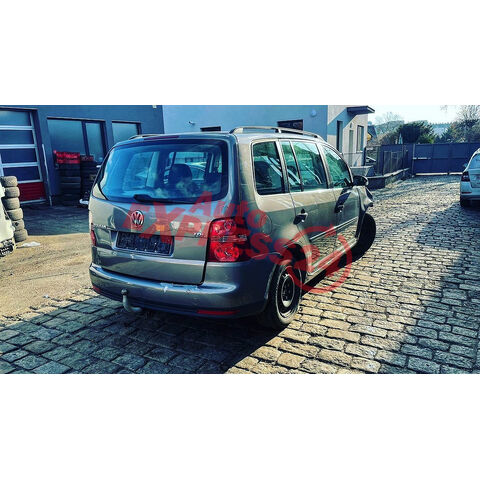 Veškeré náhradní díly-VW Touran 1.9TDI 77KW BXE JYK LR7N