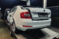 Vůz na náhradní díly Škoda Octavia 3 sedan 2016 CUN RBQ LS9R