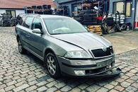 Škoda Octavia 2 kombi 07 LF8H BVX JXQ