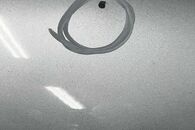 VW Passat B7 kombi r.v. 2012 stříbrná metalíza kód barvy LA7W kapota