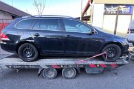 Vůz na náhradní díly VW Golf 5 kombi 2008 BXE JCR LC9X