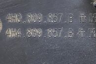 Audi A8 D4 4H sedan r.v. 2011 tmavě modrá metalíza kód barvy LZ5D víko nádrže 4H0809857B