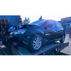 Vůz na náhradní díly VW Golf 6 hatchback 2013 CAYC LHW L041